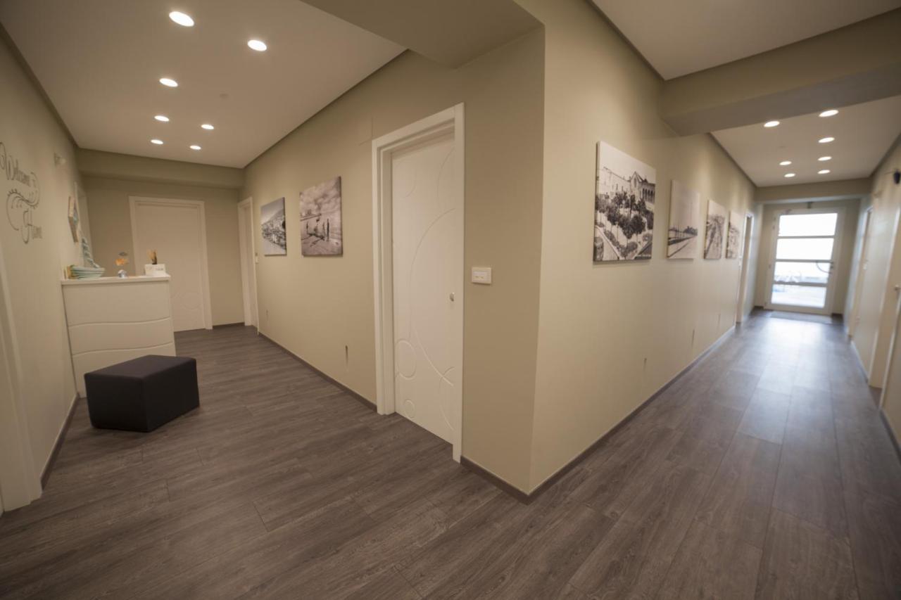 Residence Del Sole Манфредония Екстериор снимка