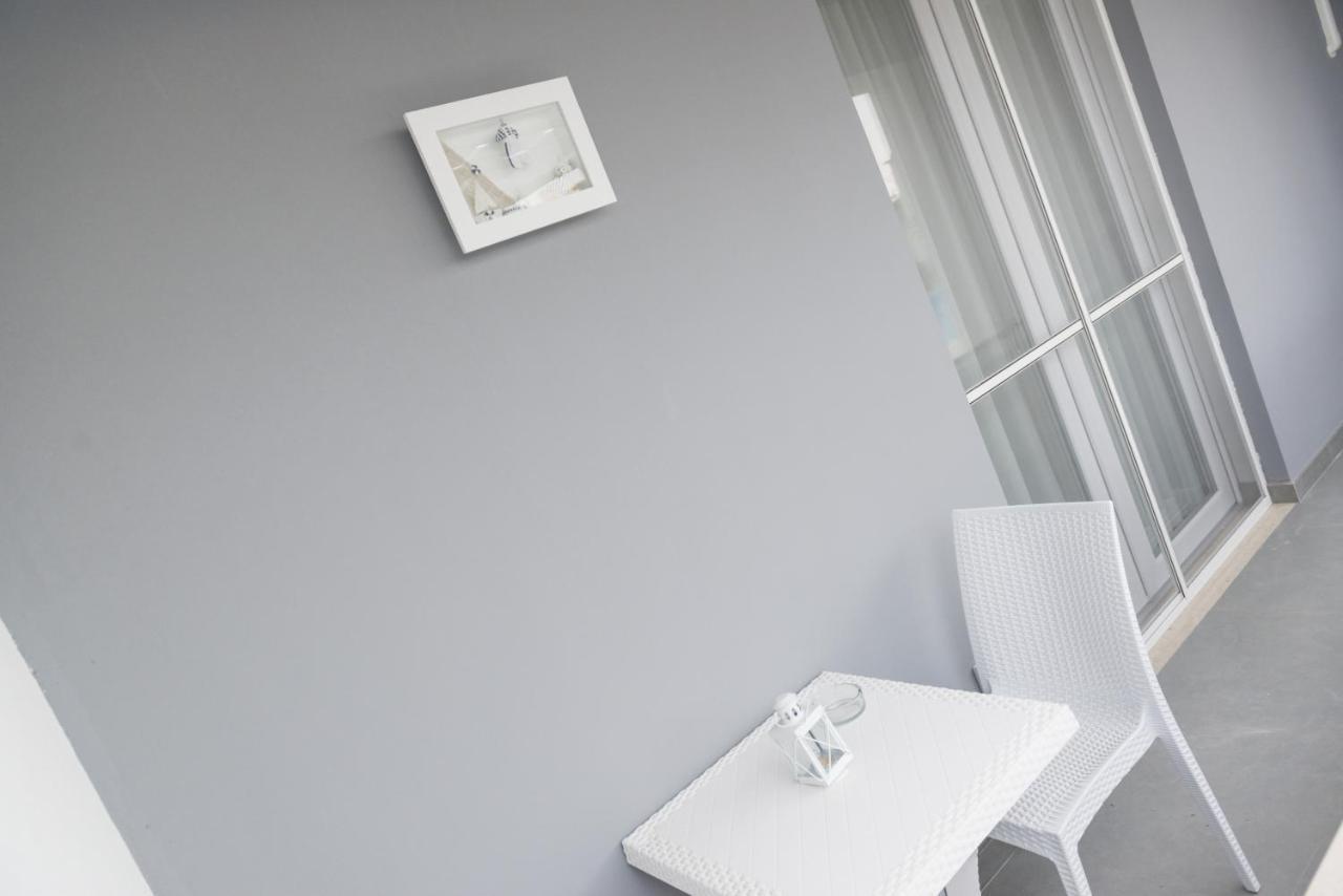 Residence Del Sole Манфредония Екстериор снимка