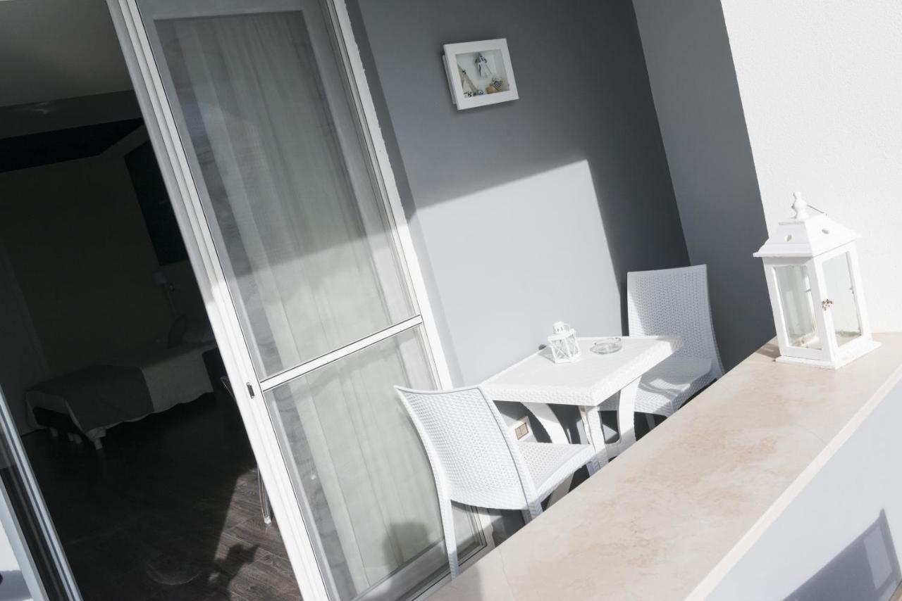Residence Del Sole Манфредония Екстериор снимка